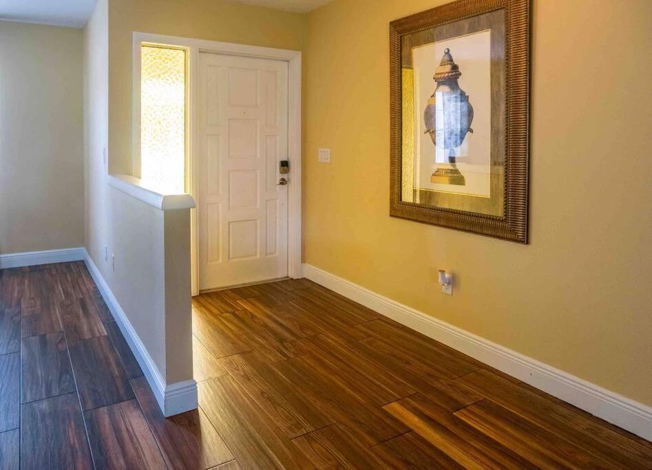 3Bdr2Bath Home In Lutz Close To Tampa, 20 Min To Stadium, Airport ภายนอก รูปภาพ